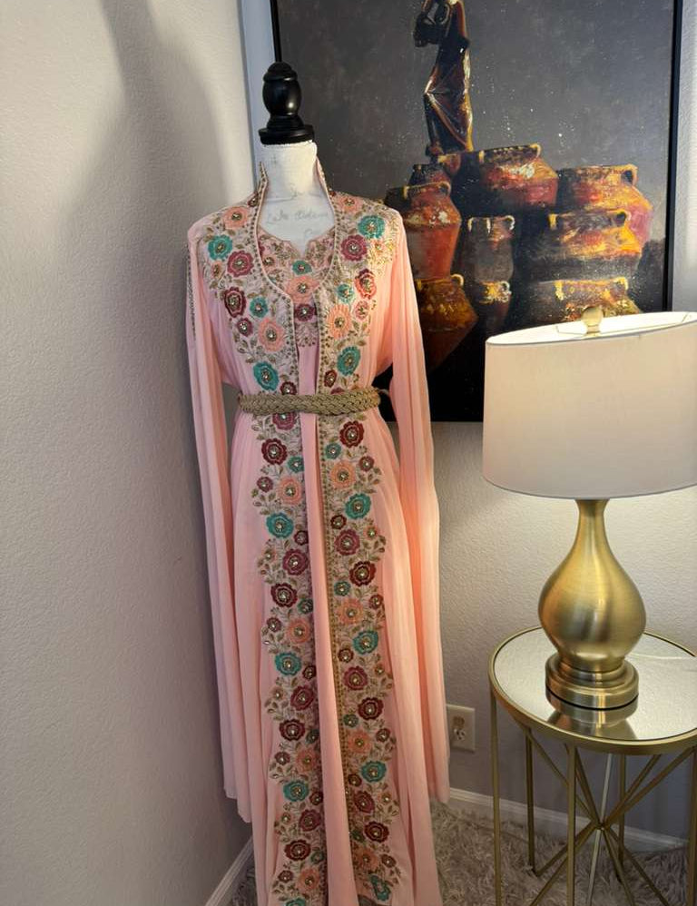 Azharkuftanlightpink2.jpg