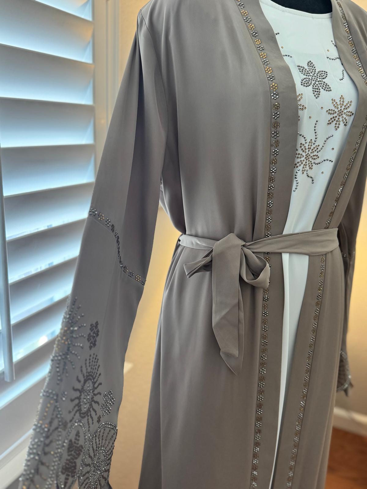 Dina Abaya