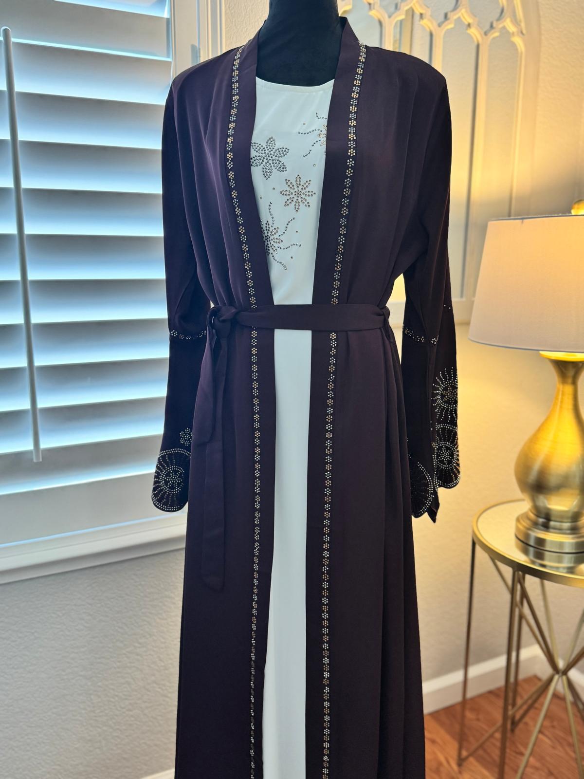 Dina Abaya
