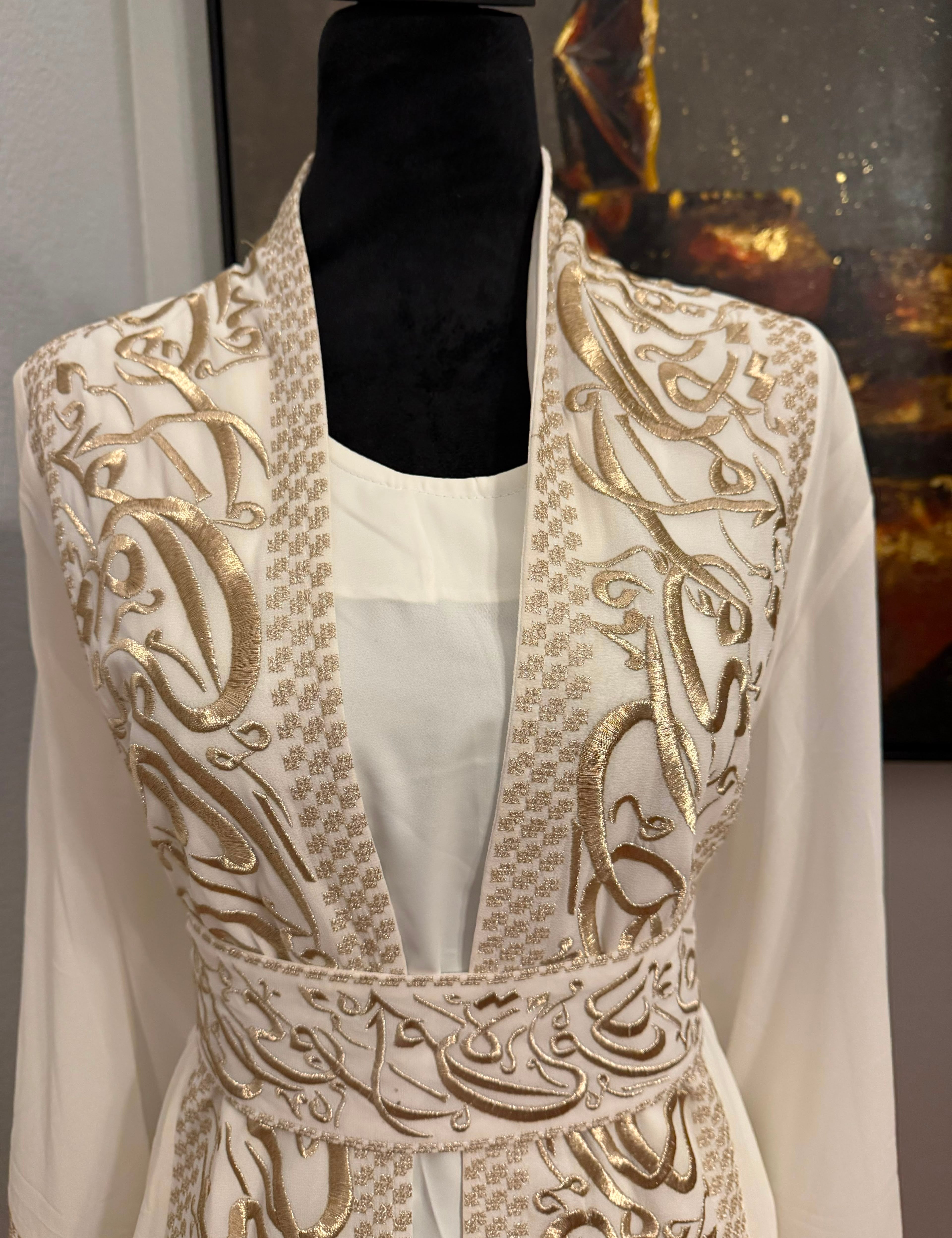 Hadeer_Abaya_Set_White_and_Gold_2.jpg