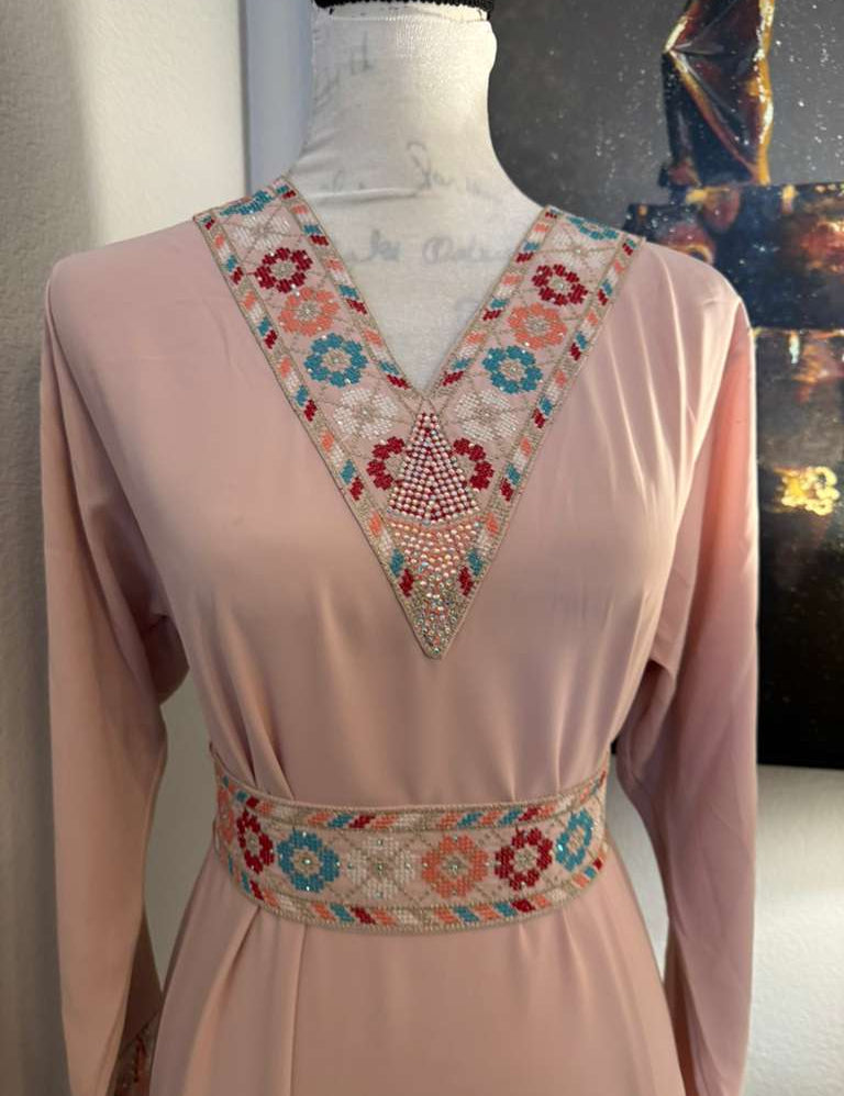 Ityn_jalabiya_pink_3.jpg