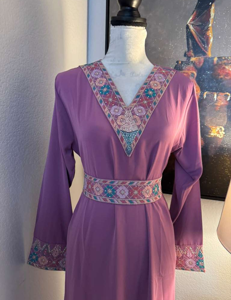 Ityn_jalabiya_purple_3.jpg