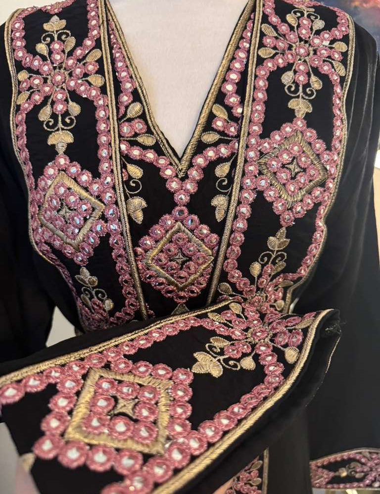Jood_Abaya_Set_pink_5.jpg
