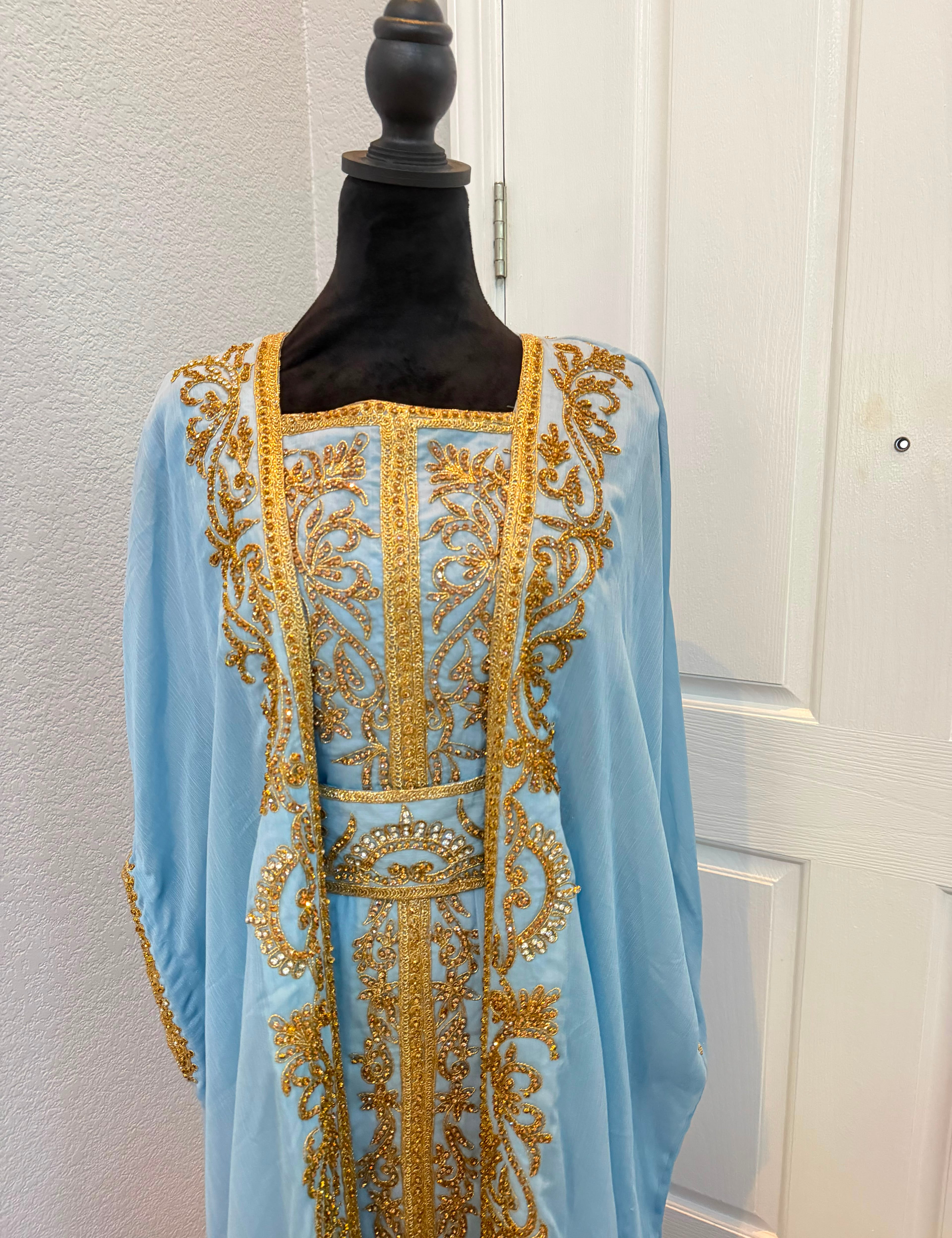 Khadija_Kuftan_Blue_3.jpg