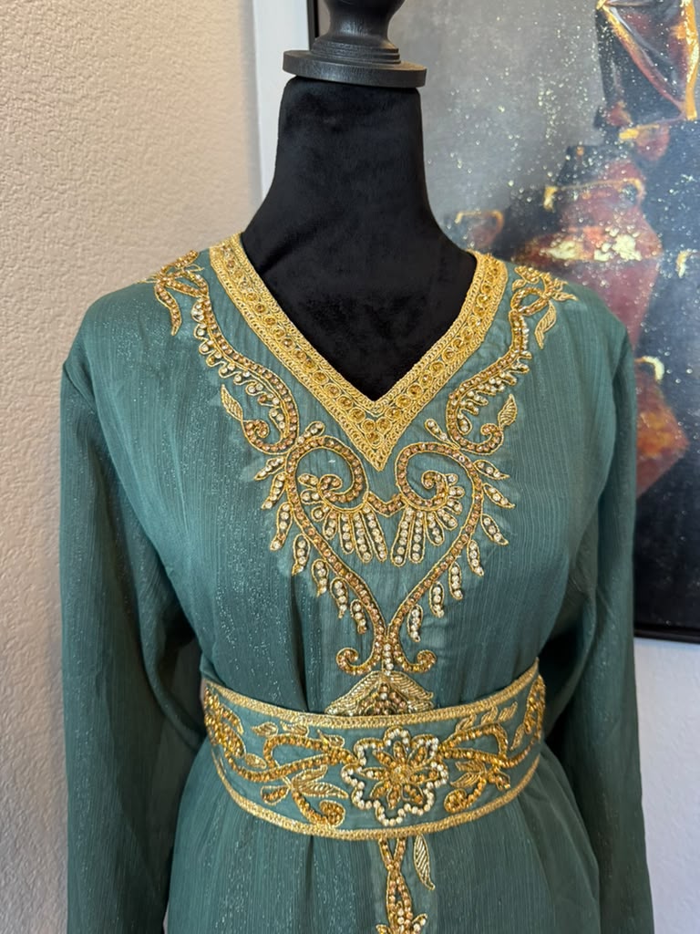 Manal Kuftan Set