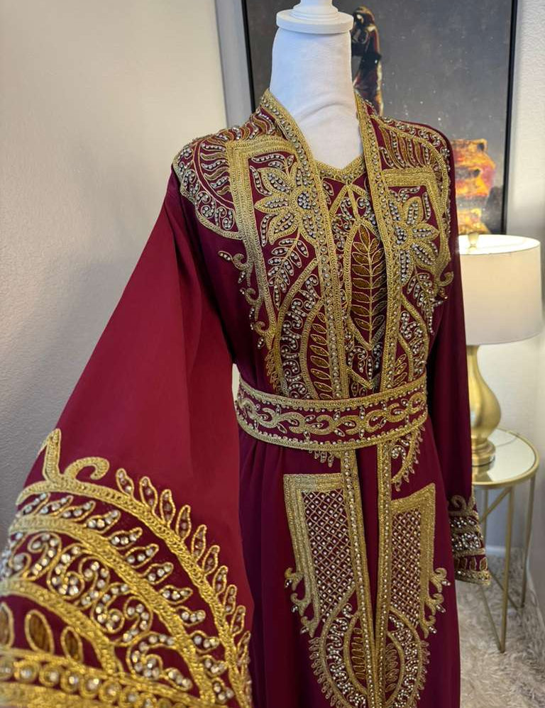 Raya_Kuftan_maroon_3.jpg