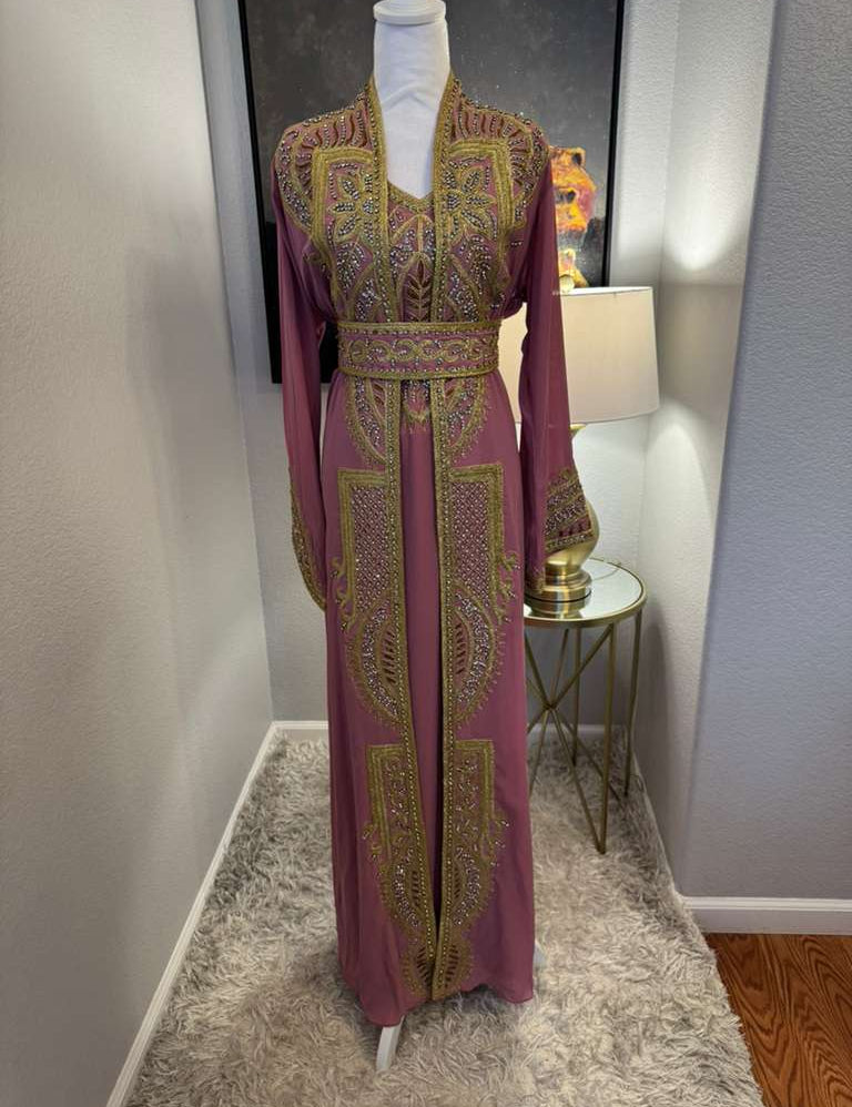 Raya_Kuftan_pink_3.jpg