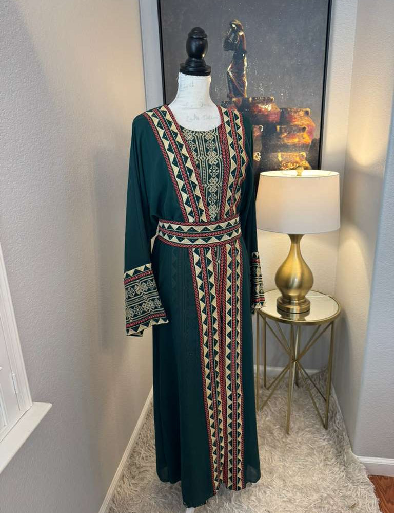 Samra_thobe_green.jpg
