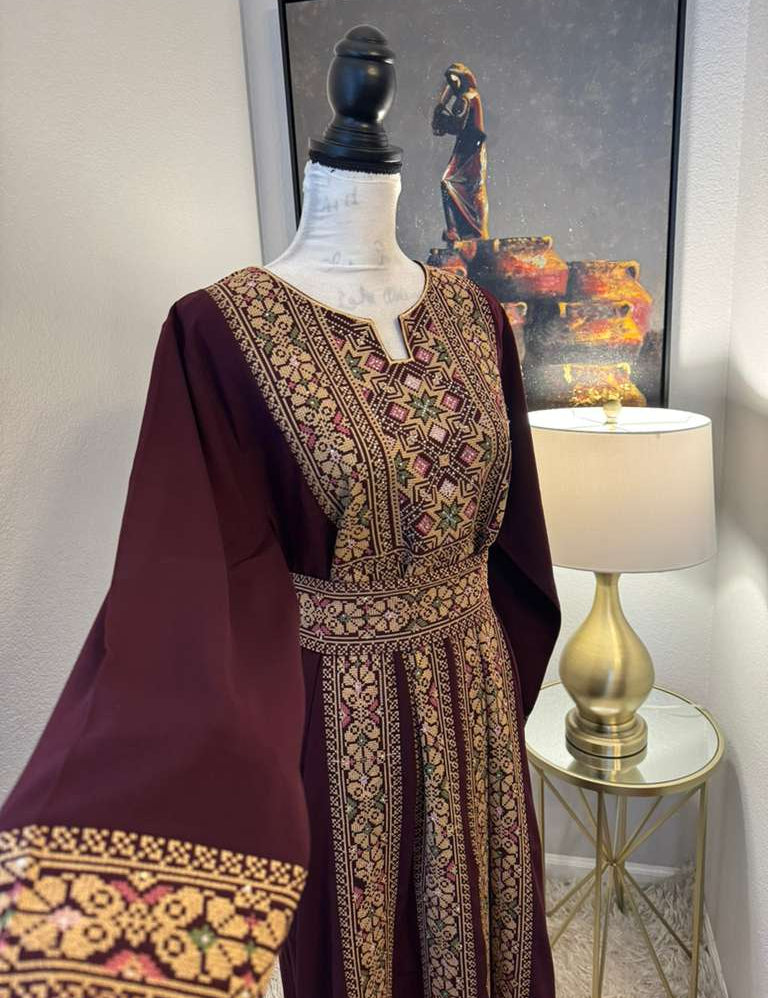 Tara_thobe_maroon_3.jpg