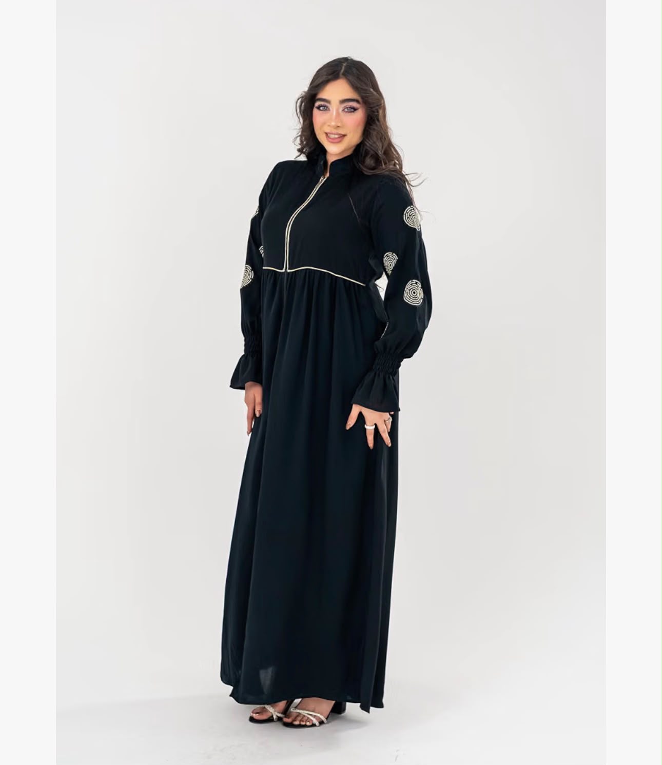 Teeba Zipper Abaya