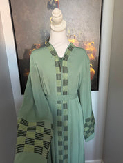 Ibtisam Zipper Abaya