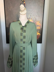 Ibtisam Zipper Abaya