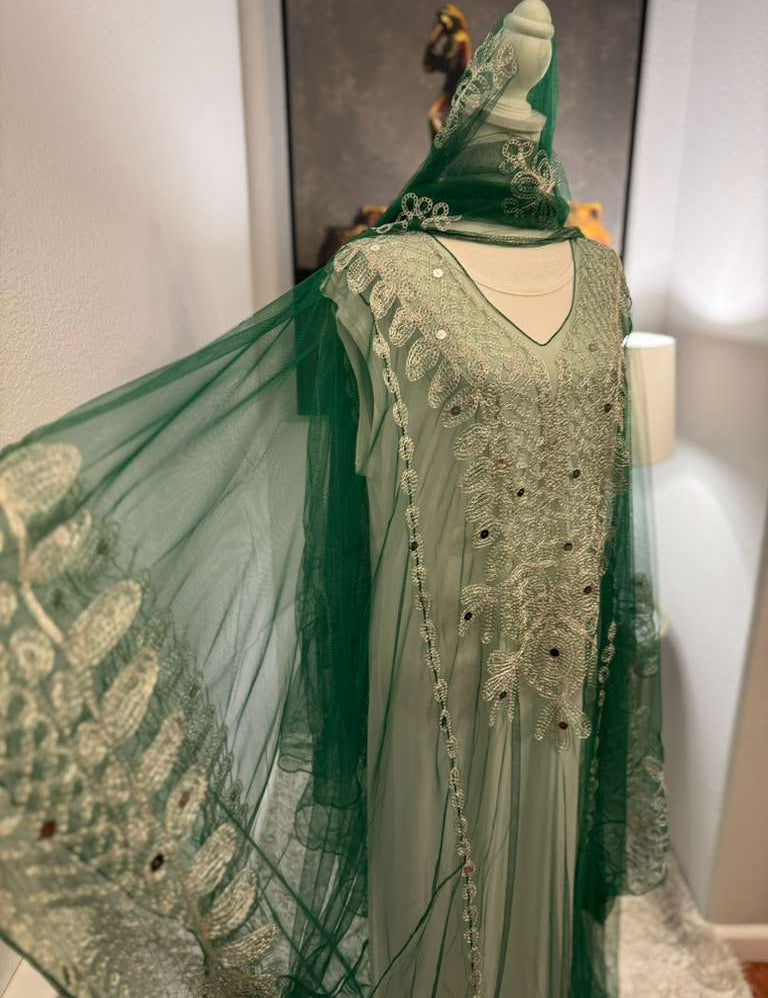 Yasmeen_Hashimi_green_silver_6.jpg