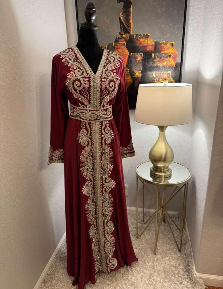 nabah_maroon_silver_1.jpg
