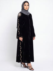 Huda Valvet Abaya Set