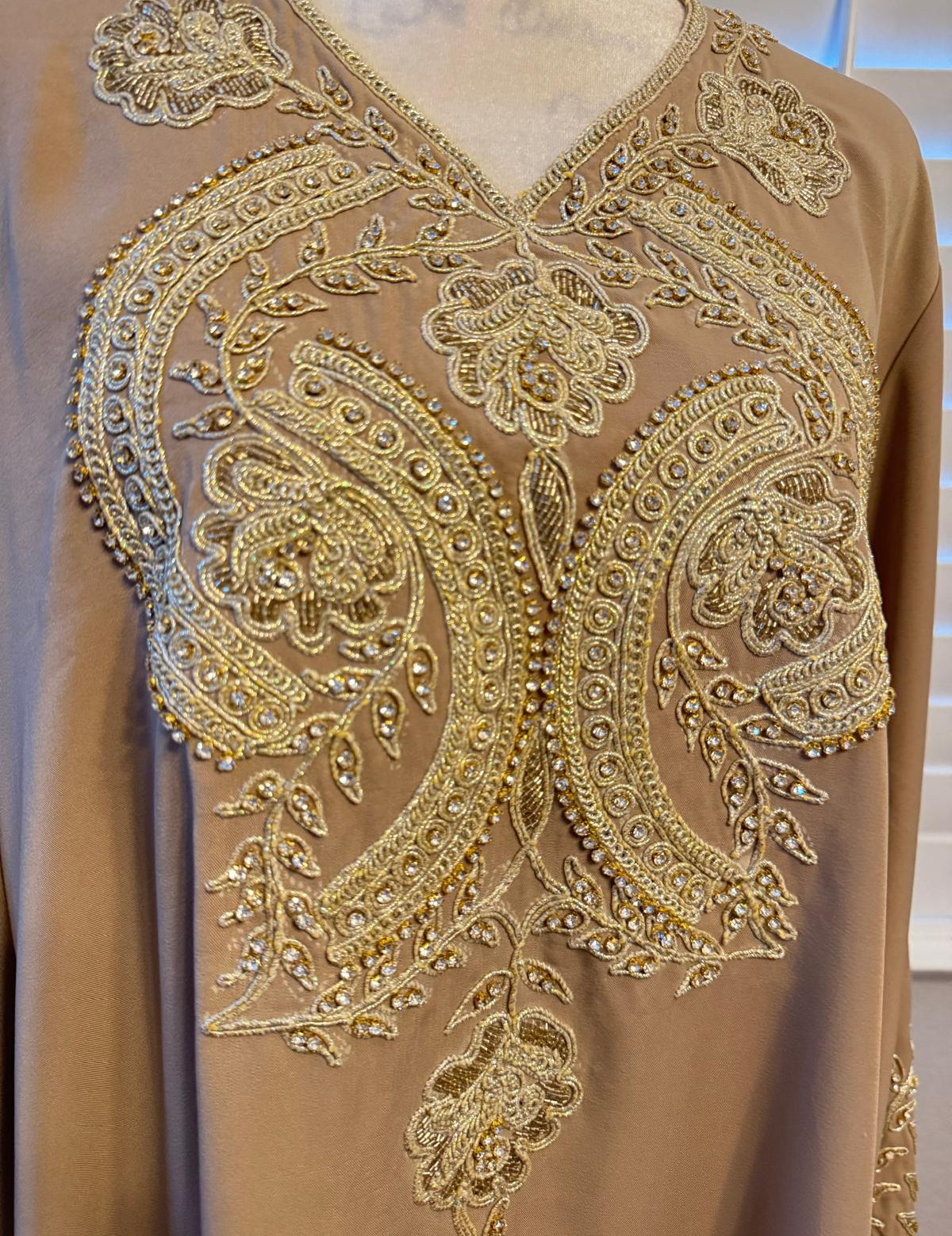 saja_2_beige.jpg